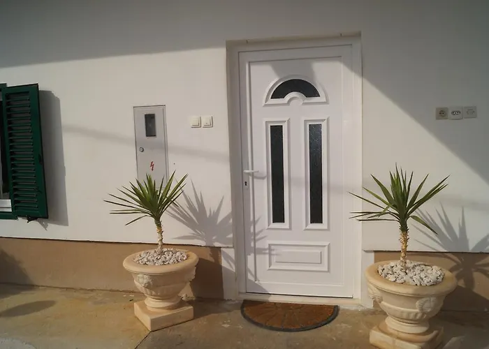 Apartmani Lu Apartment *